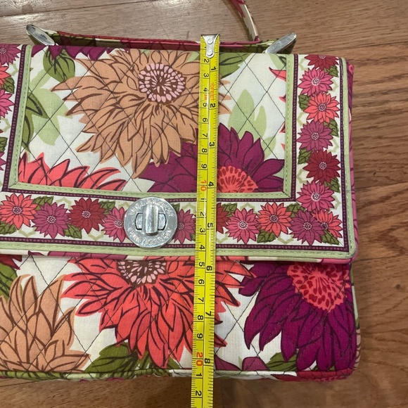 Vera Bradley Bag Fall Fashion - Picture 12 of 12